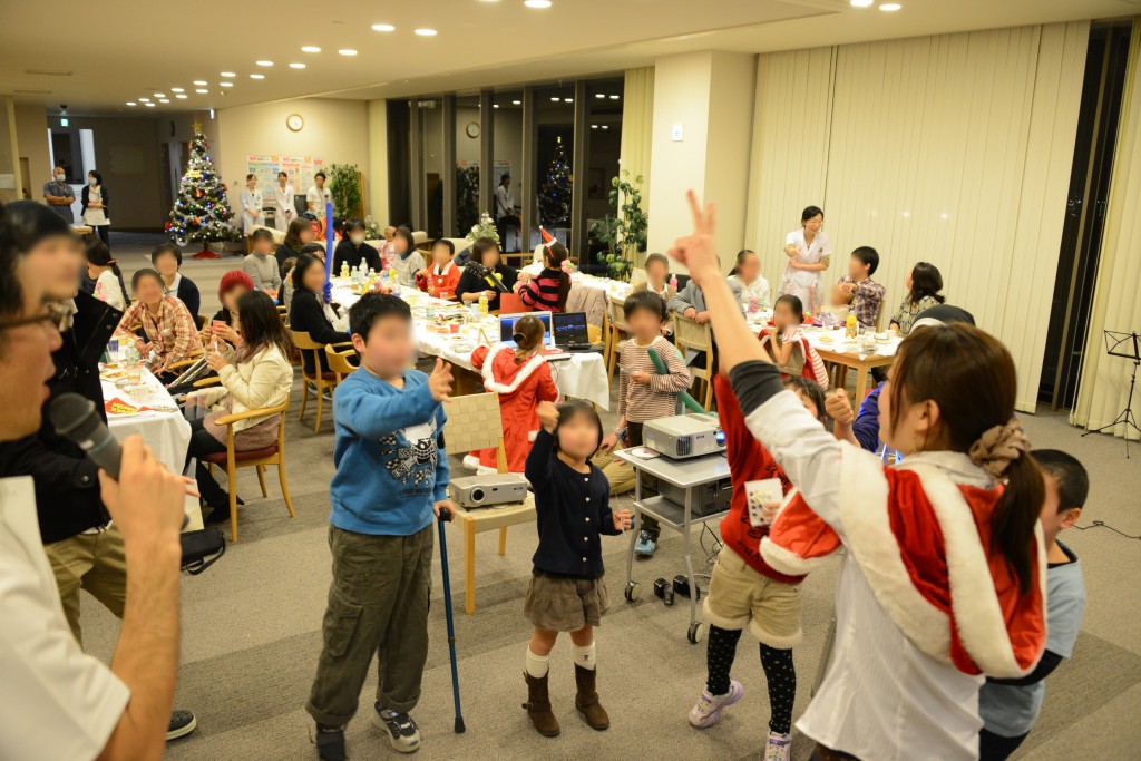 小児科でのクリスマス会の様子